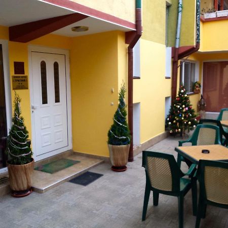 Hotel Triumph Nova Zagora Luaran gambar