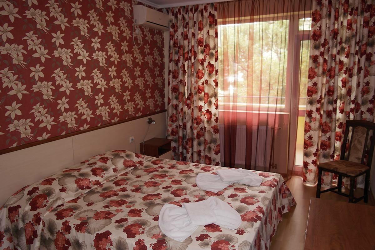 Hotel Triumph Nova Zagora Luaran gambar