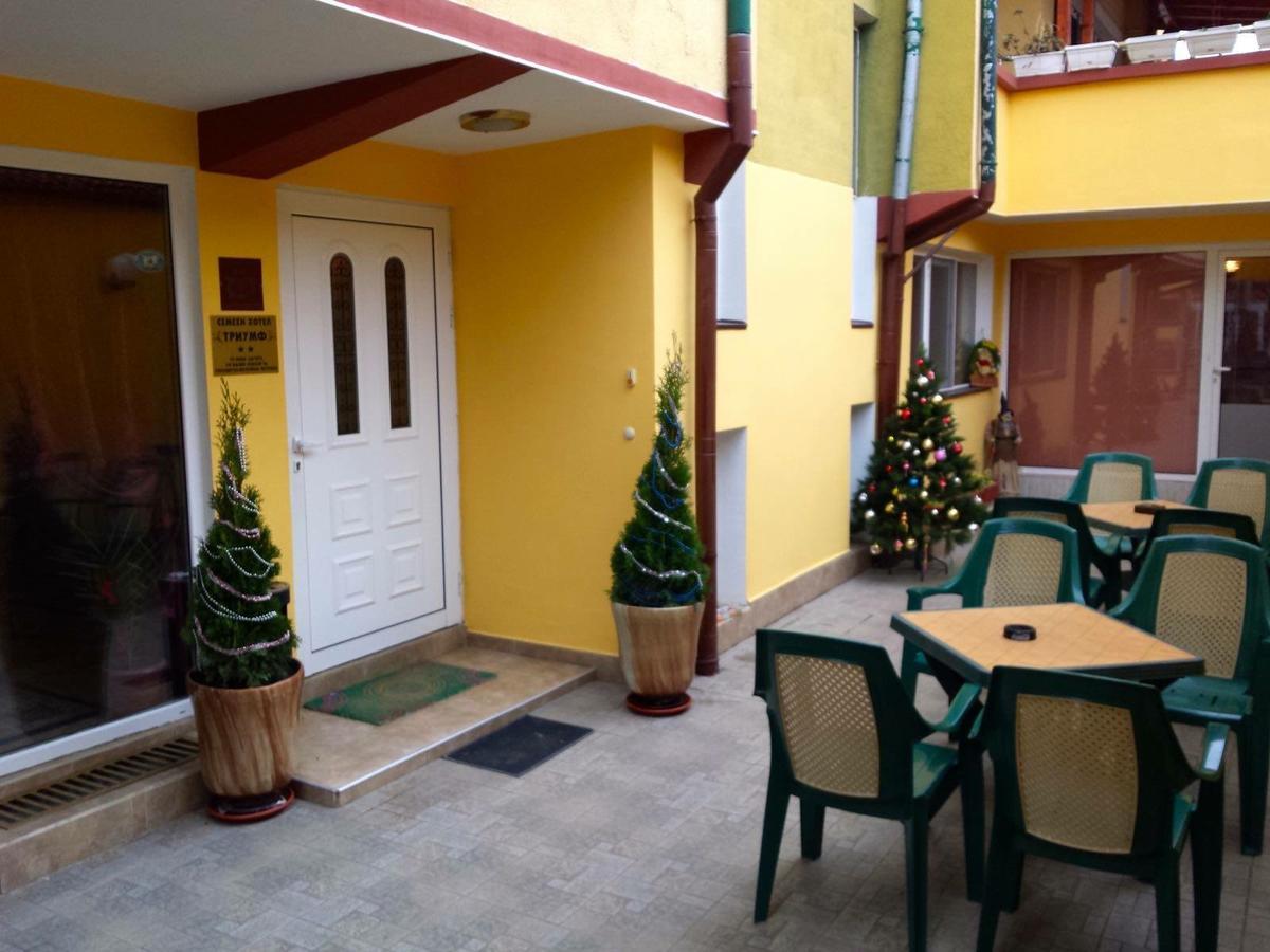 Hotel Triumph Nova Zagora Luaran gambar